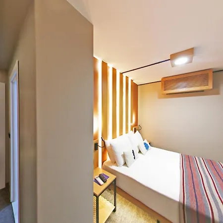 アンテックク ホテル 4*