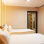 Hotell Antik 4*