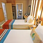 Hotell Antik 4*